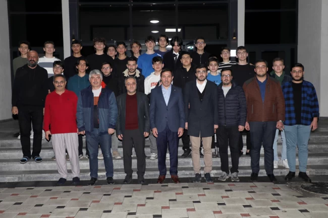 Başkan Kılca'dan Konya Hacıveyiszade Erkek Öğrenci Yurdu'na ziyaret