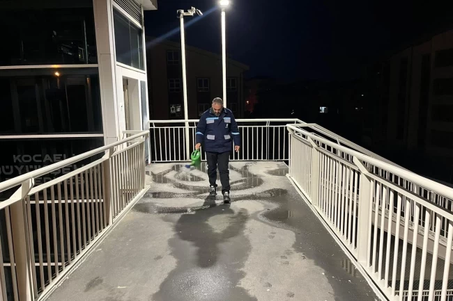 Kocaeli'den buzlanmaya karşı yoğun mesai