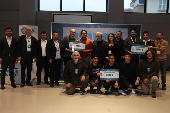 Genç yazılımcılardan Bursa Nilüfer'e dijital çözümler