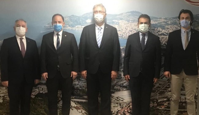 CHP’li vekiller Erdemir’de