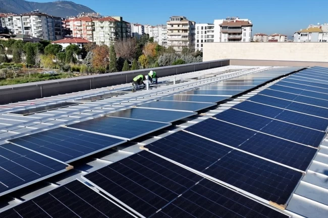 Denizli çatıları GES'le kazandırıyor