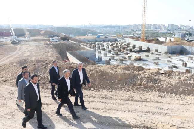 Kocaeli'de Çayırova Devlet Hastanesi'nde çalışmalar tüm hızıyla sürüyor