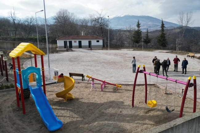 Bursa İnegöl'de Sarıpınar'a yeni meydan