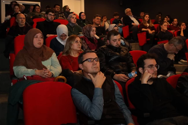 "Bildiğin Gibi Değil" Sakarya OSM'de izlendi