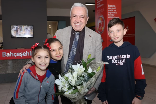 Minik İpek davet etti, Başkan Şadi Özdemir kırmadı