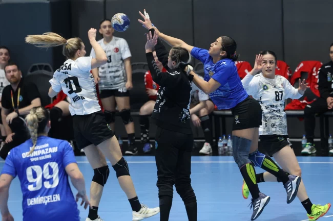 Lider Bursa Büyükşehir Belediyespor Odunpazarı'nı da geçti