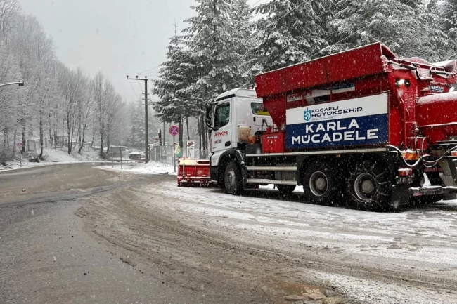 Kocaeli Büyükşehir'den kar teyakkuzu