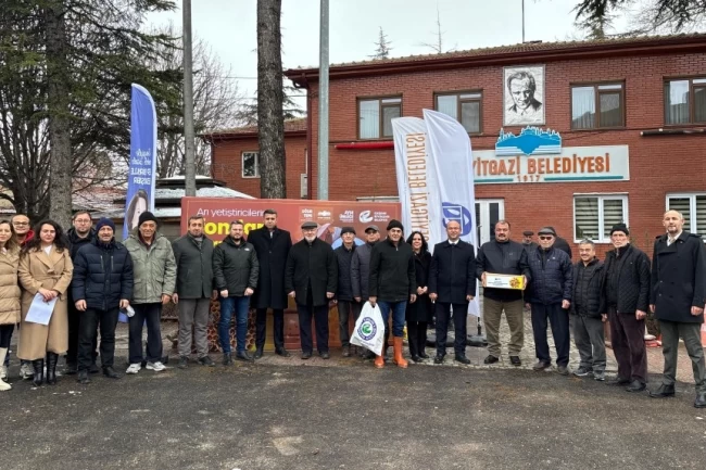 Eskişehir Büyükşehir'den arıcılara yemi desteği