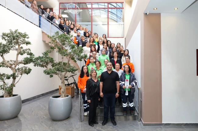 İzmir Narlıdere'nin geleceği eşitlikle şekilleniyor