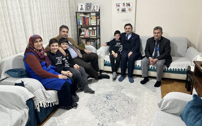 Kaymakam Yılmaz, vatandaşın arasında