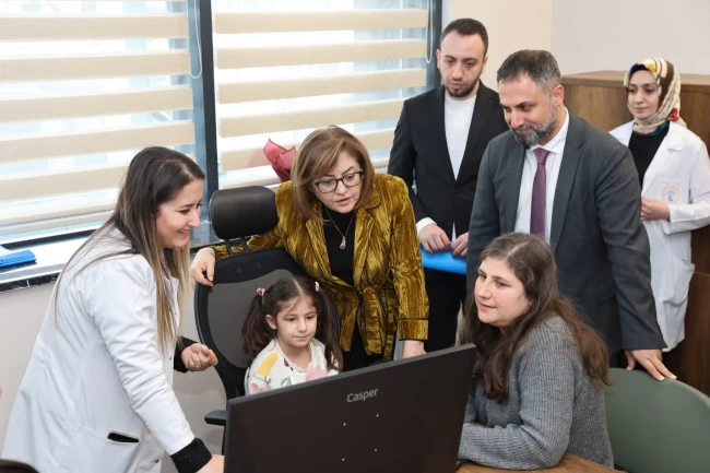 Gaziantep'te yetenek kaşifi testlerine Başkan Şahin katıldı