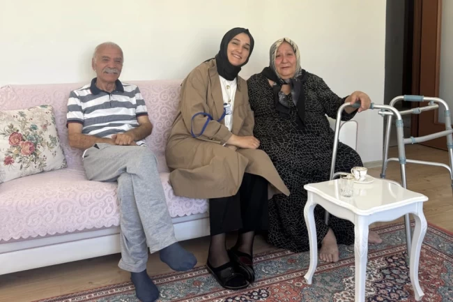 Kayseri Talas'ta emeklilerle hasbihal günleri