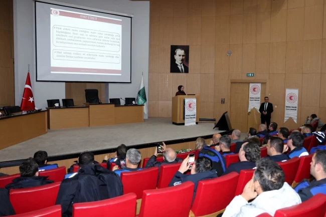 Kocaeli'de zabıtaya "Tüketici Kanunu" eğitimi