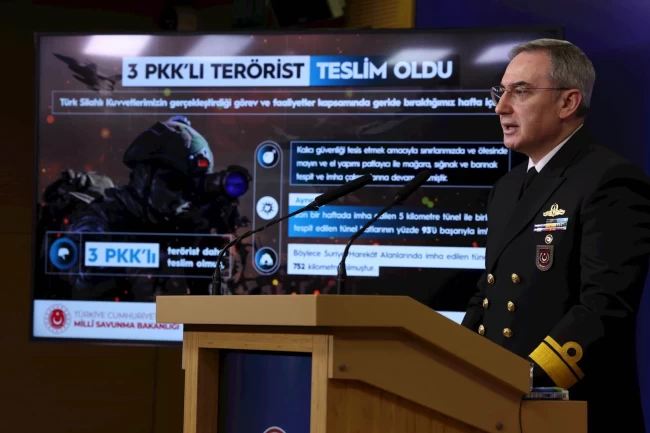 MSB: 22 günde hudutlarda 346 kişi engellendi