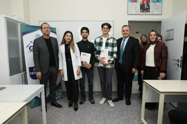 KAYMEK'ten uluslararası ders başarısı