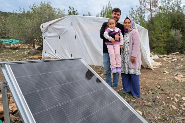 Mersin'de arıcılık ve hayvancılıkta güneşle gelen kolaylık