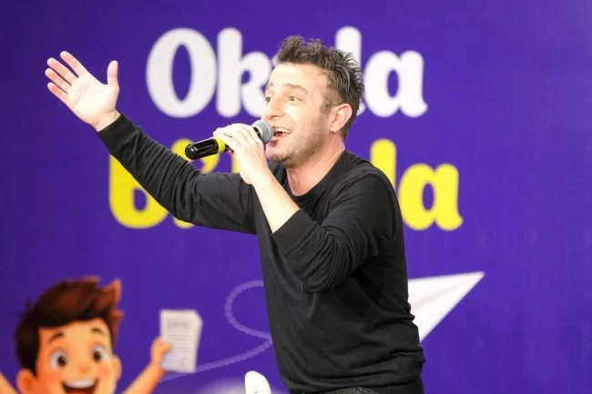 Koaceli'de çocuklar ‘Lemi Abi'nin renkli dünyasında eğlendi