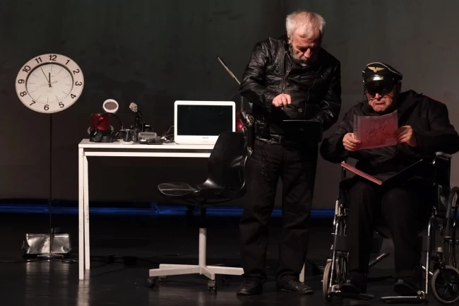 Bursa Yıldırım'da tiyatro gösterisiyle sanatseverler buluştu