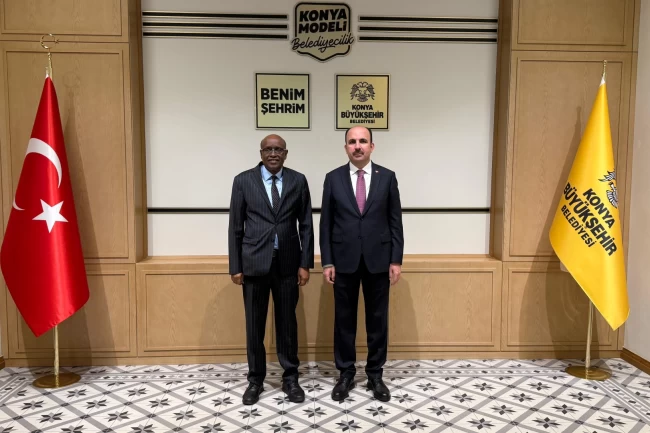 Cibuti Büyükelçisi Abdillahi'den Başkan Altay'a ziyaret