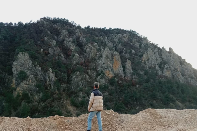 Bilecik'in saklı hazinesi... "Canlı Kaya" doğa tutkunlarını büyülüyor