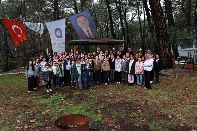 Antalya Büyükşehir'den gençlere izcilik programı