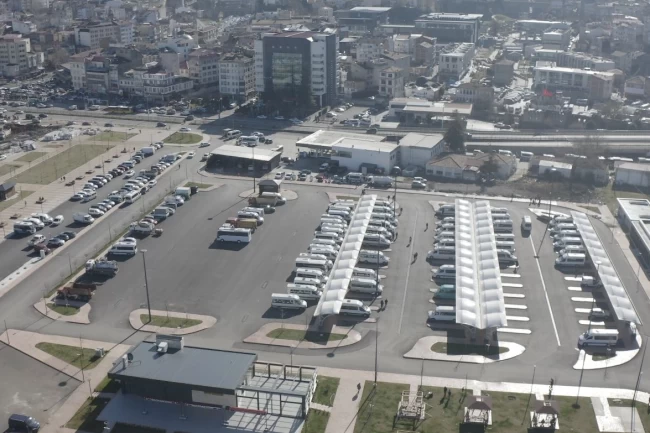 Trabzon'da dolmuşlar yeni yerlerine taşınıyor