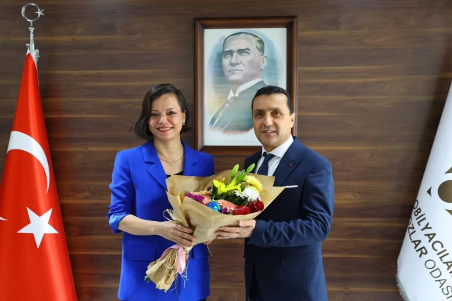 İzmir Karabağlar'da mobilyanın marka değeri büyüyecek