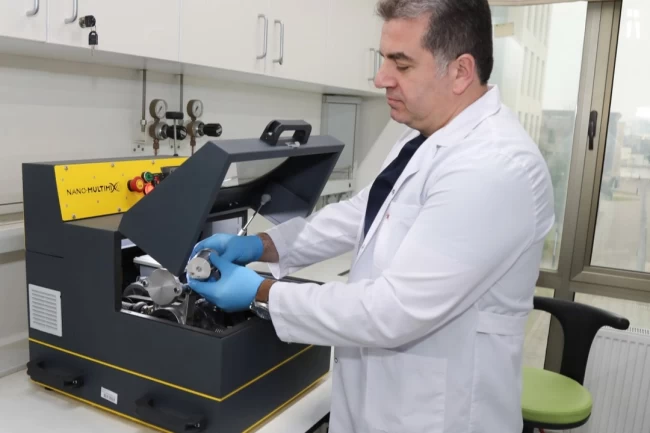 Bursa-Kore iş birliğinde savunma sanayine katkı... BTÜ'den yüksek sıcaklığa dayanıklı ileri malzeme projesi