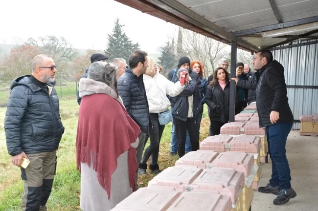 BAÇEM'in 2. Uygulamalı Arıcılık Kursu'na yoğun ilgi