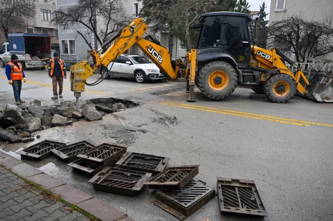 Ankara'da yol seviyesi düzenlemesi! 50 bin noktada müdahale