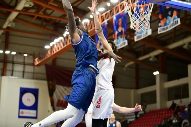 Çayırova Belediyesi, Kahramanmaraş'tan galibiyetle döndü