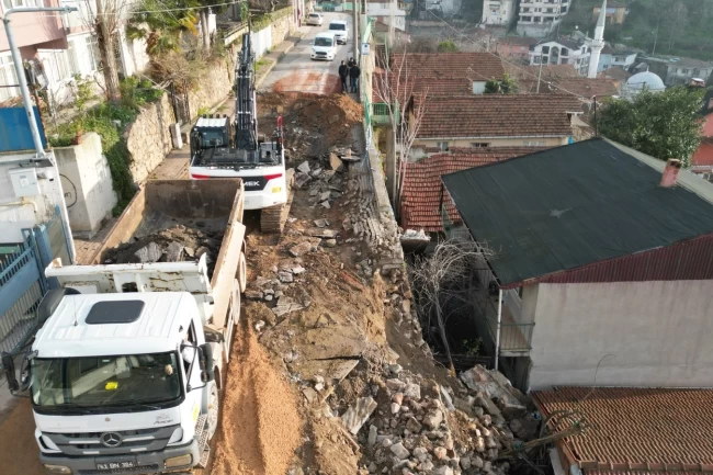 İzmit'te Turgut Mahallesi'ne güvenli dokunuş