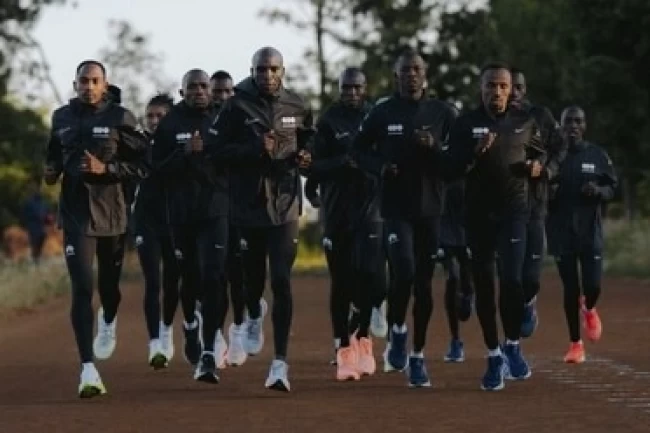 Huawei, Eliud Kipchoge'nin koşu takımıyla ortaklık kurarak sporda yeni olanaklar yaratıyor