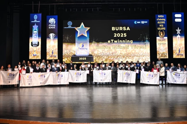 Bursa'da 700 öğretmene 'eTwinning kalite etiketi'