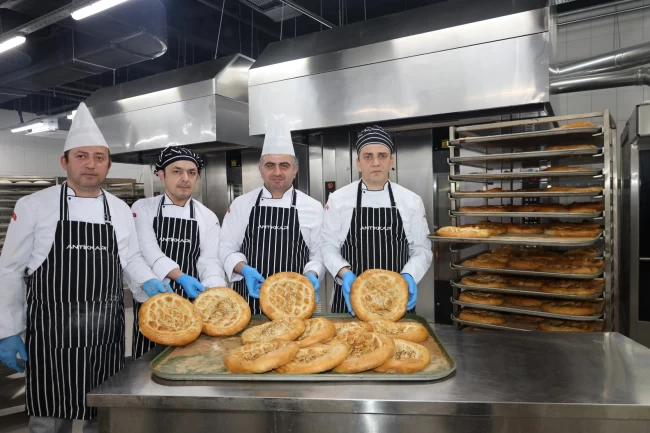 Kocaeli Halk Ekmek'te Ramazan pidesi 20 TL