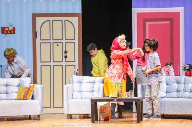 Konya Selçuklu'da minik oyunculardan kahkaha dolu gösteri