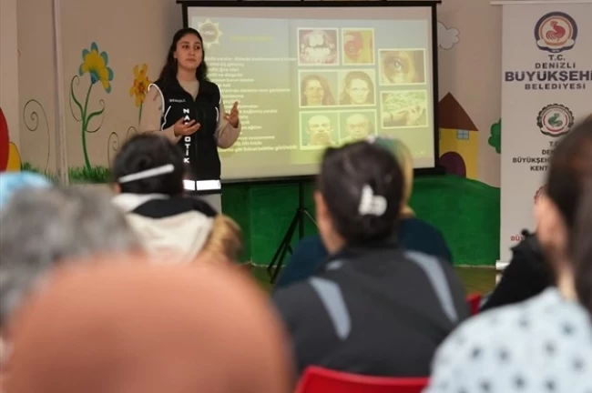 Denizli'de anneler için çifte farkındalık semineri