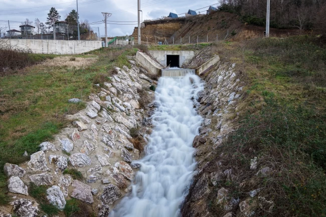 Sakarya'da sağanak yağışlara SASKİ'den etkin müdahale