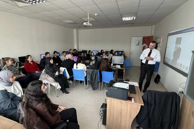 Çorum'da FARMAHANE projesi ile eczacı kalfası eğitimleri başladı