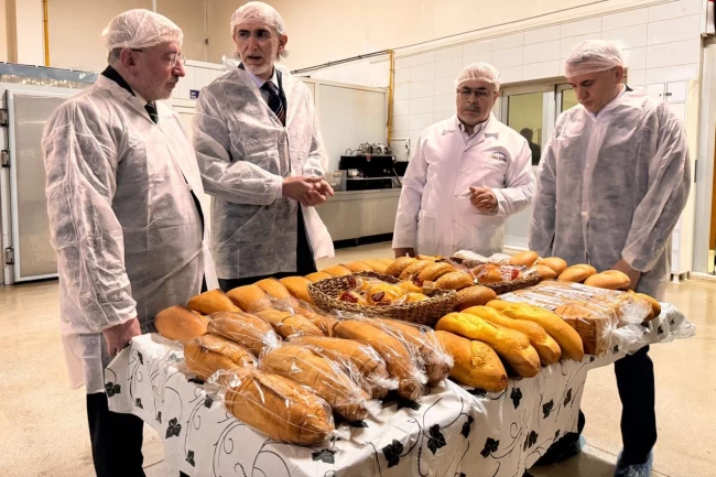 Çorum'da tam buğday ekmeği vatandaşla buluştu