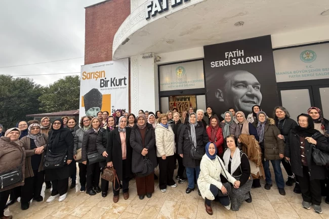 Manisa'da 352 kadın "Sarışın Bir Kurt" sergisinde buluştu