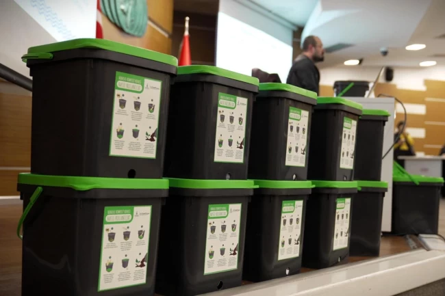 İzmir'de bokaşi devrimi!