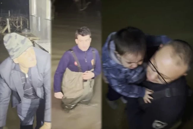 Selde kalan 11 kişilik aile kurtarıldı