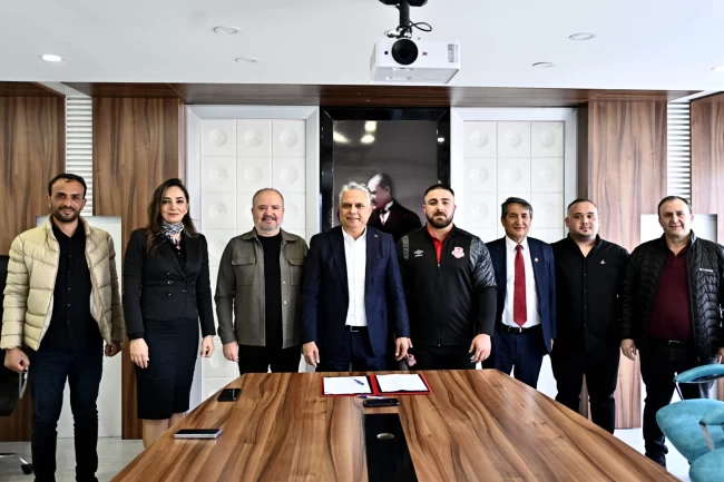 Muratpaşa'ya taze kan: Osman Kan