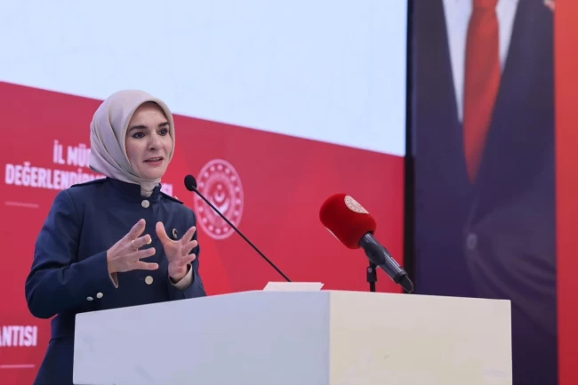 Bakan Göktaş'tan oyun platformlarına çağrı: Yasaklayan değil, rehberlik eden anlayıştayız