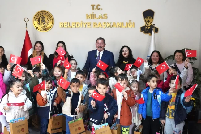 Muğla Milas'ta anaokulu öğrencileri yerel yönetimleri tanıdı