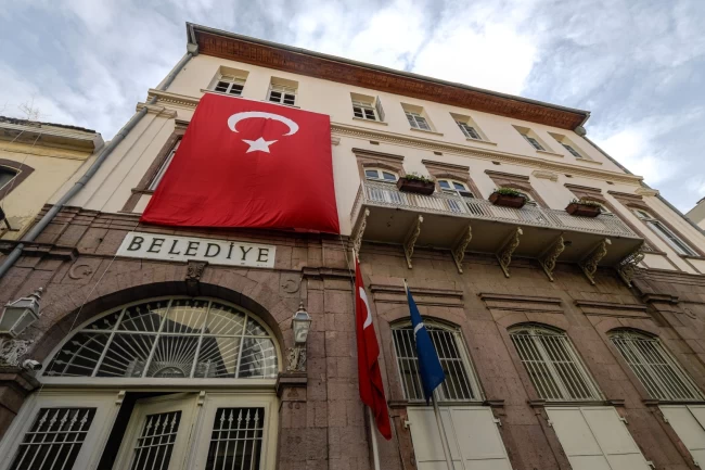 İzmir Büyükşehir'den 'el koyma' tepkisi!