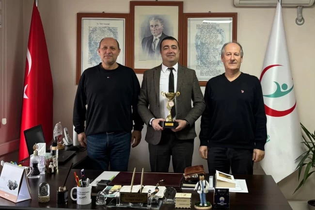 Masa tenisinde şampiyon Keşan İlçe Sağlık