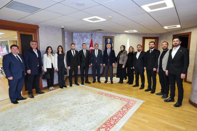 Kocaeli'de Başkan Büyükakın'a ziyaretçi akını