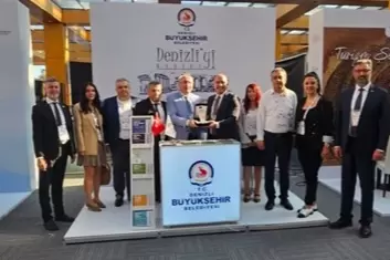 Denizli Büyükşehir kentin turizm vizyonunu Antalyada sergiledi